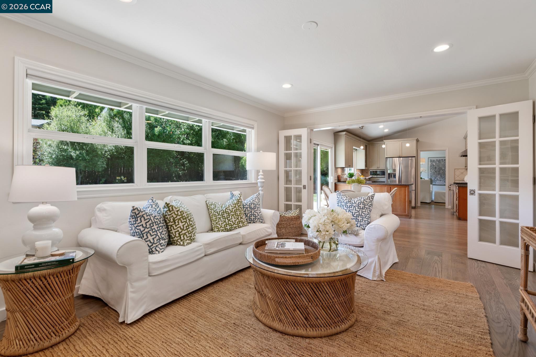247 Corliss Dr