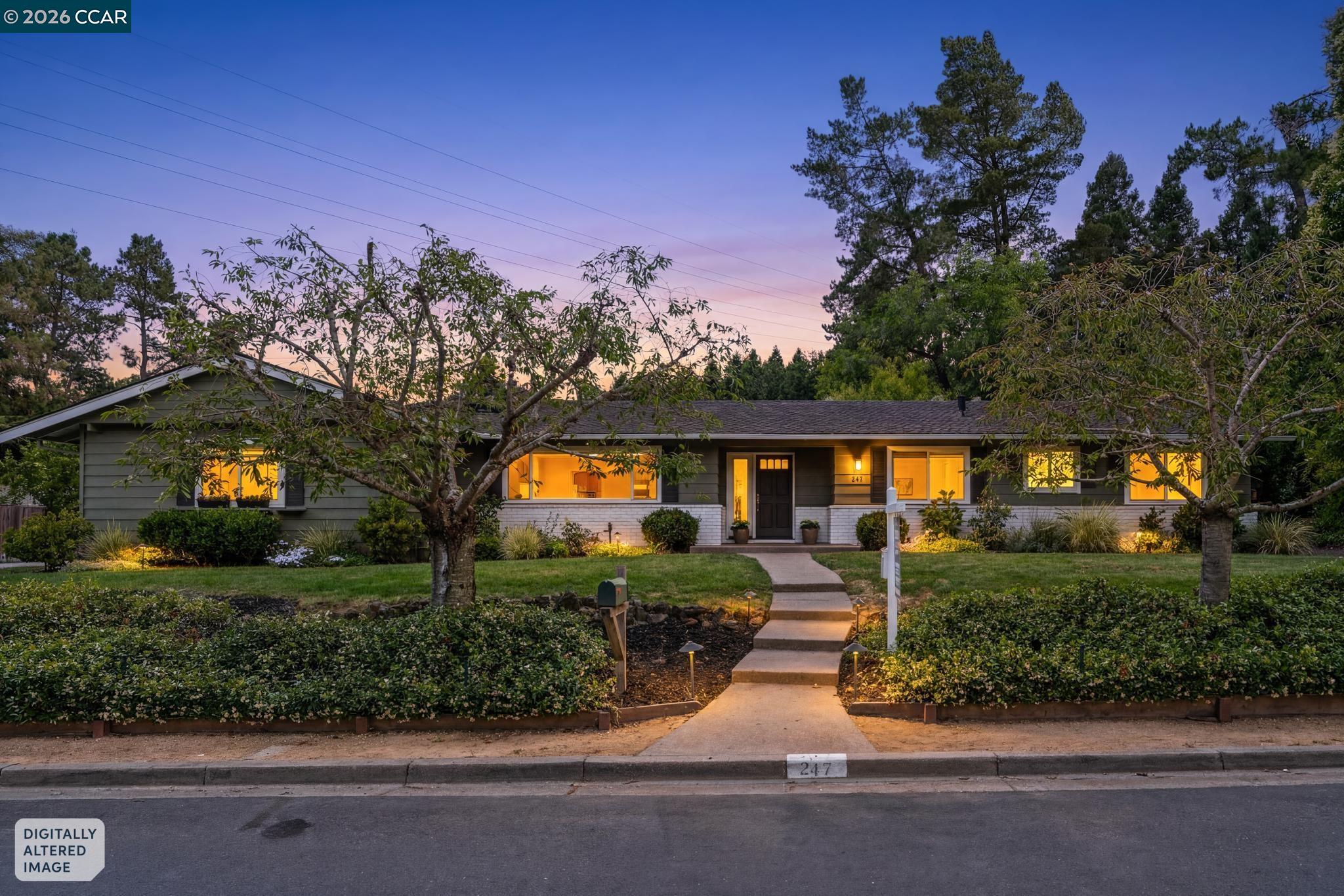 247 Corliss Dr