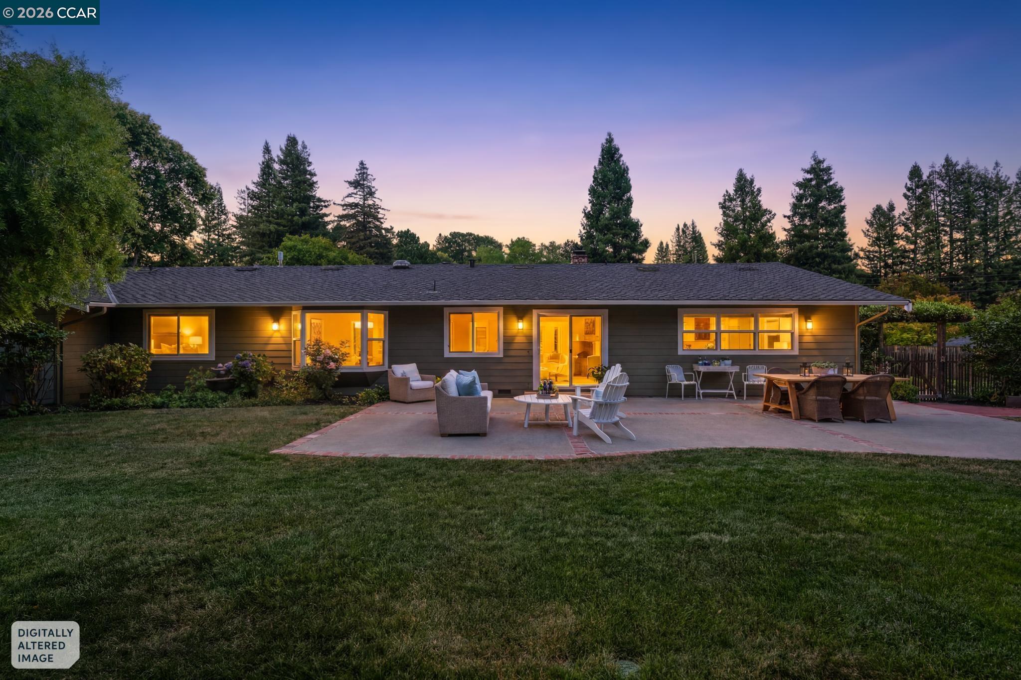 247 Corliss Dr