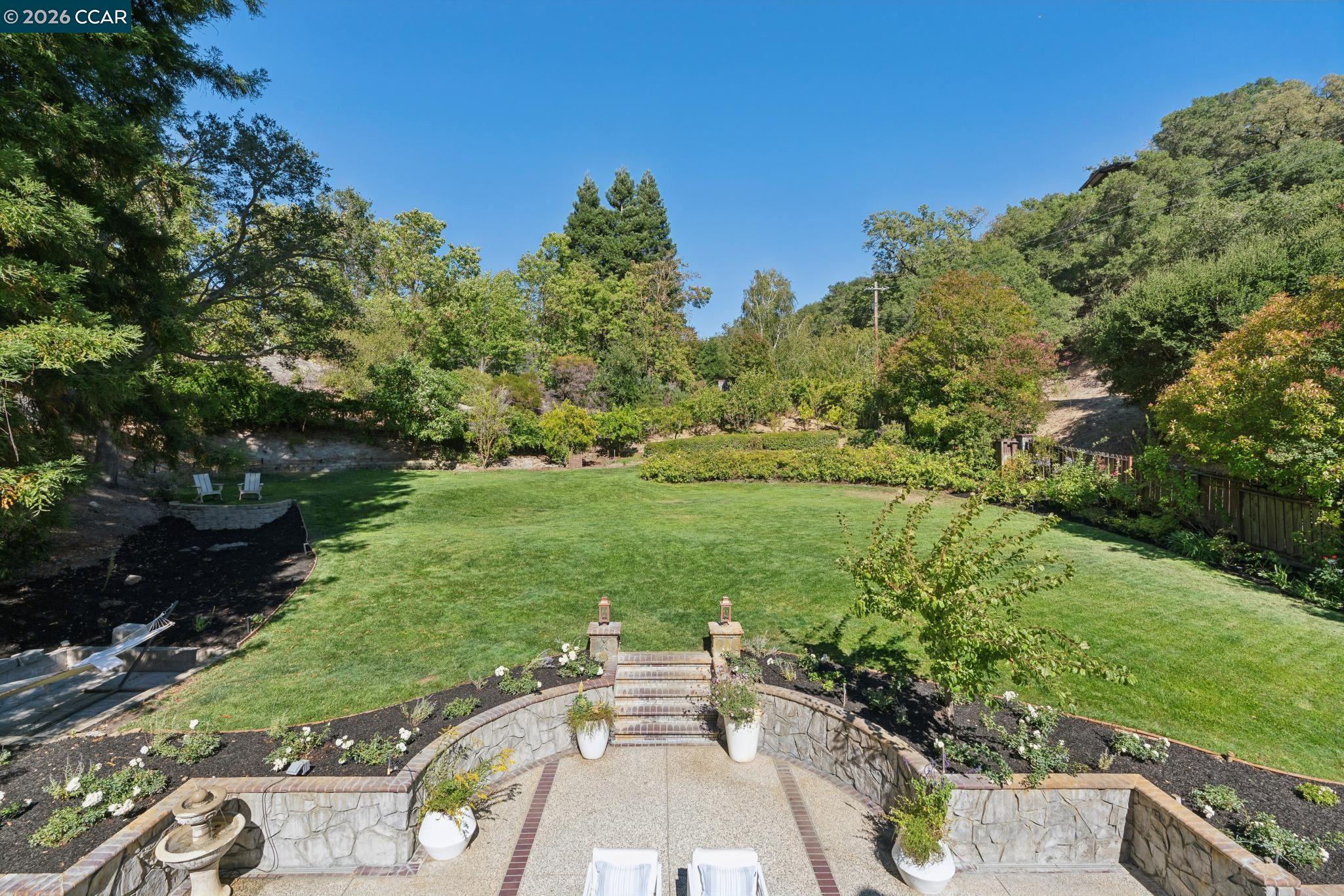 2900 Rohrer Drive