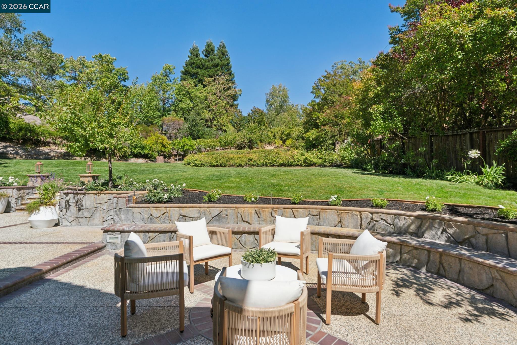 2900 Rohrer Drive