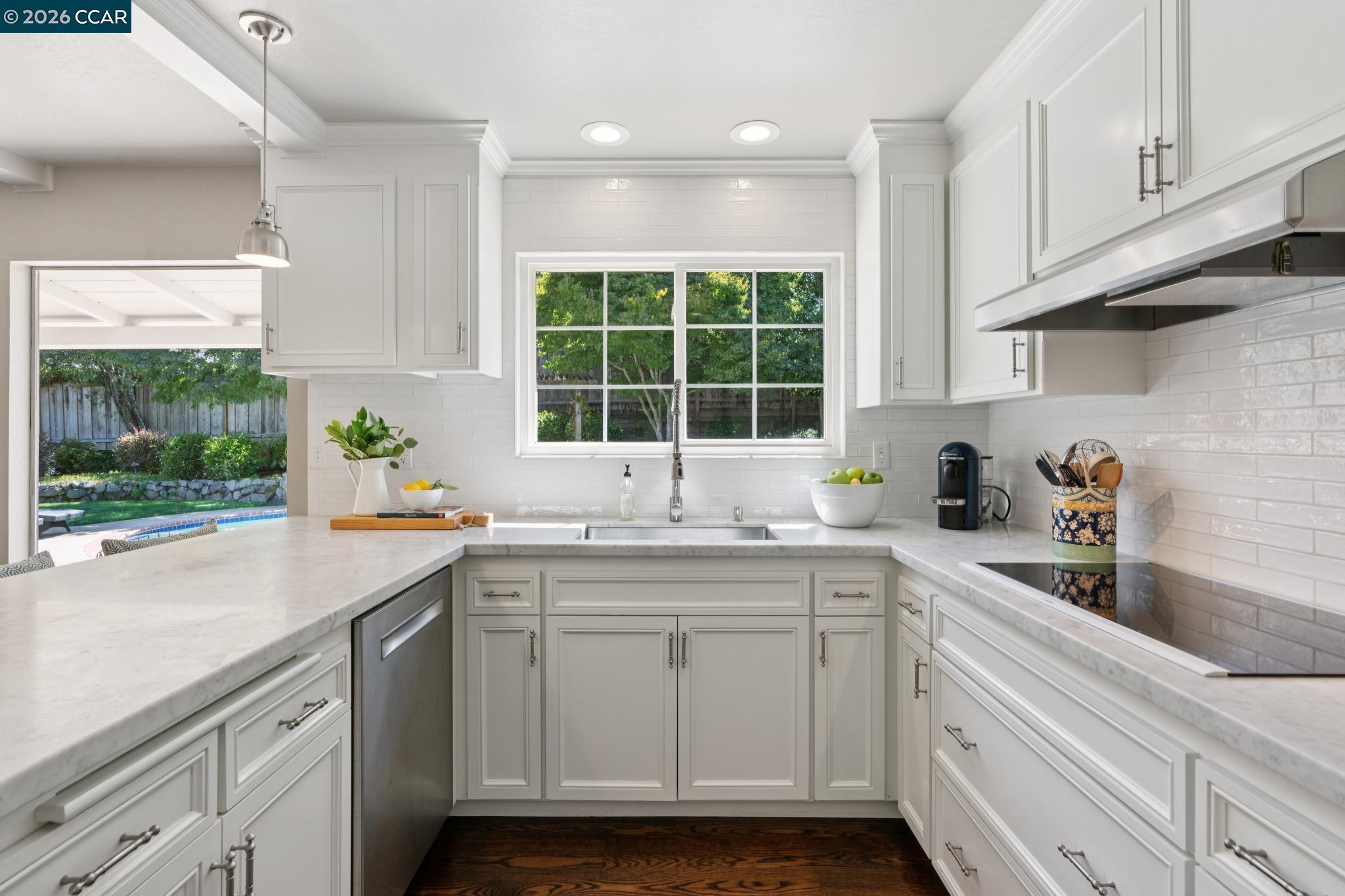 294 Deerfield Dr