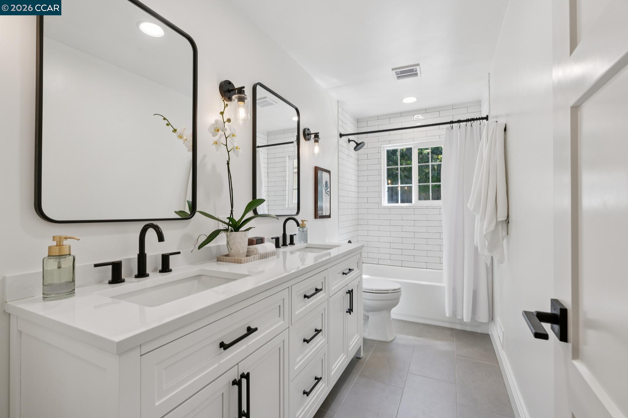 294 Deerfield Dr