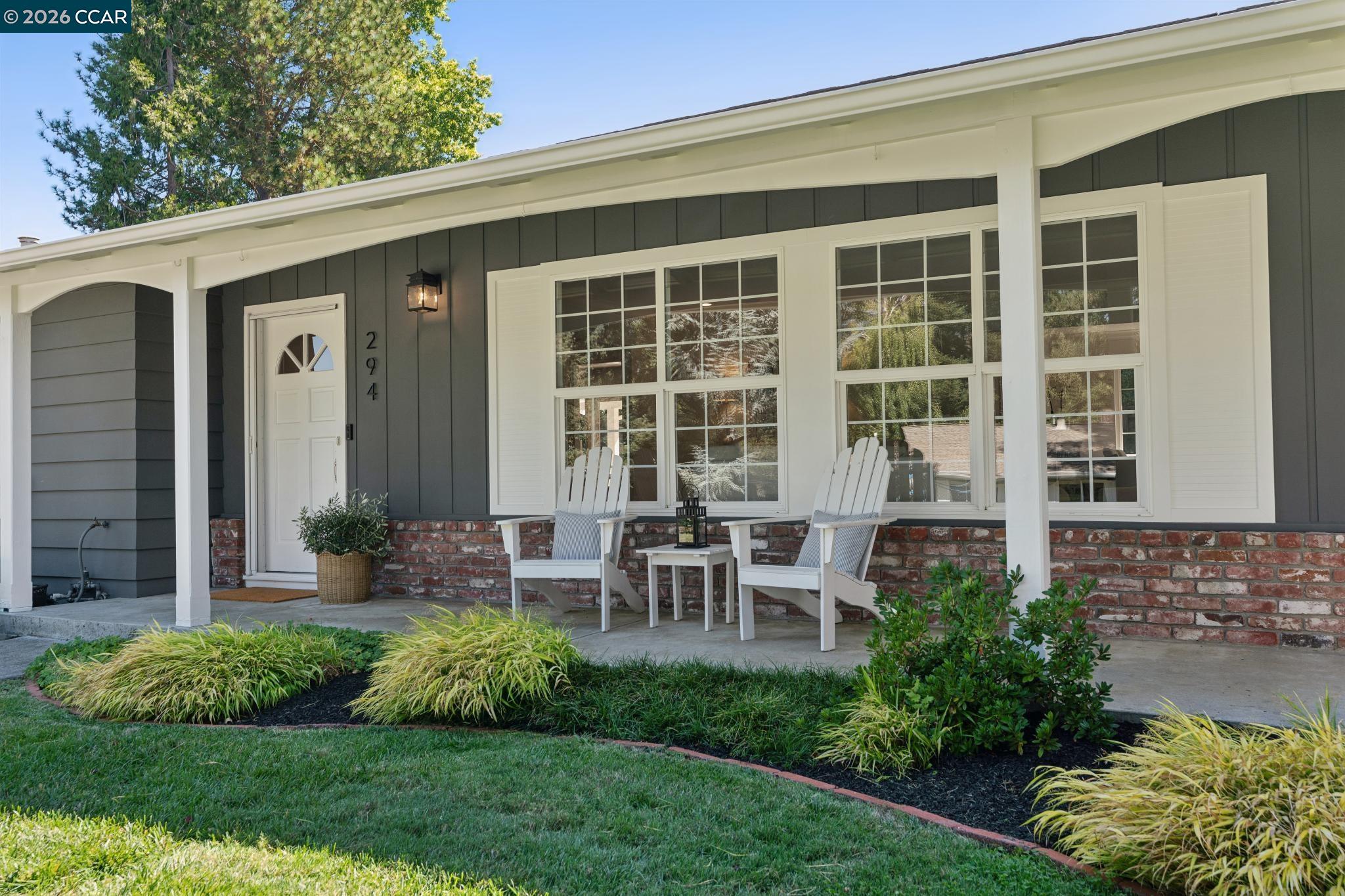 294 Deerfield Dr