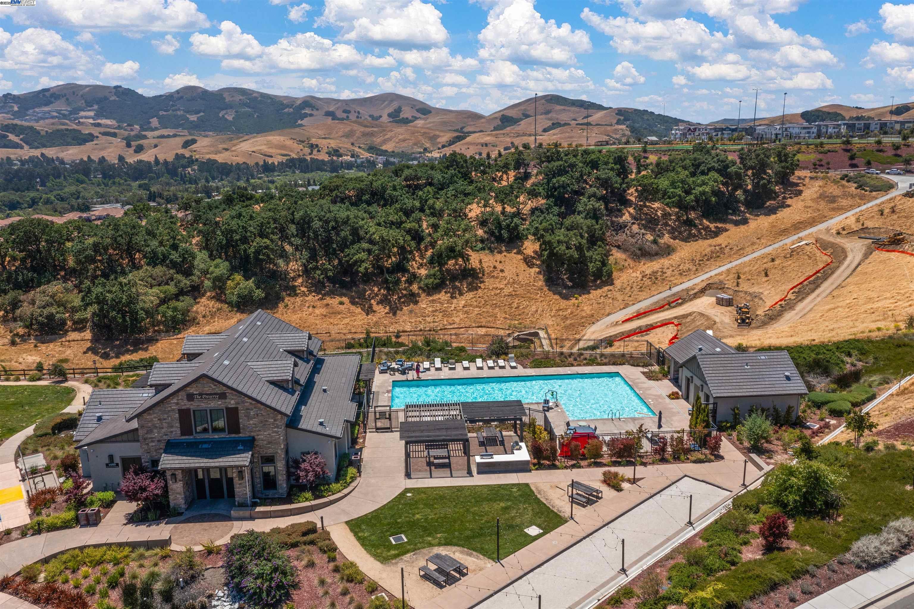 1311 Amalfi Ct
