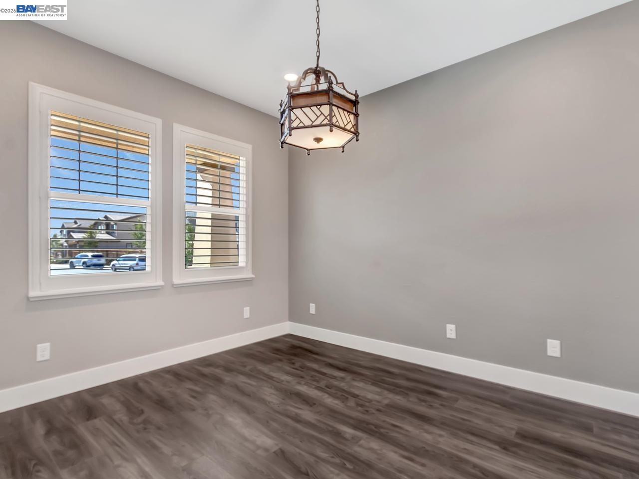 1311 Amalfi Ct