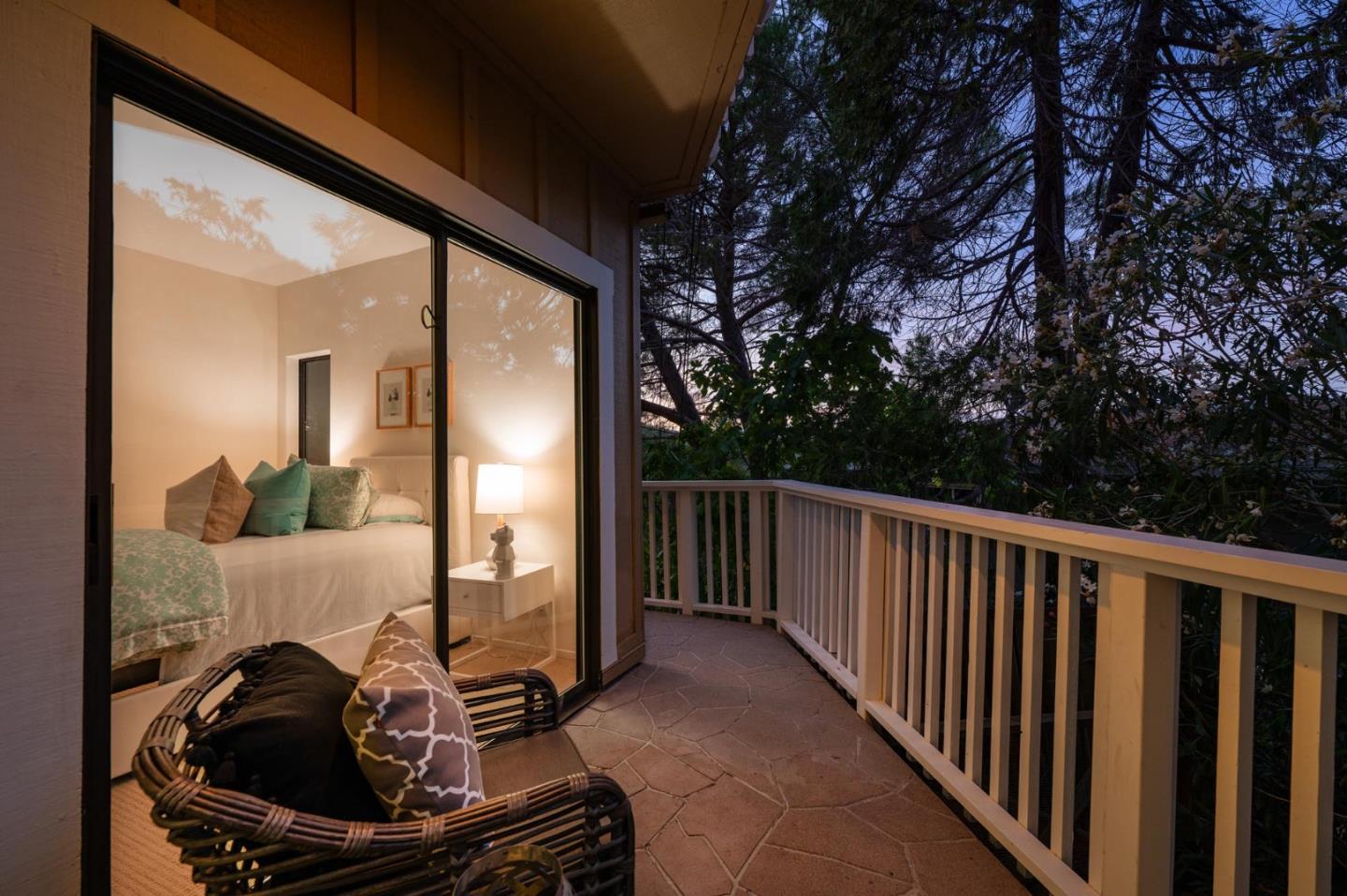 1236 Chula Vista DR