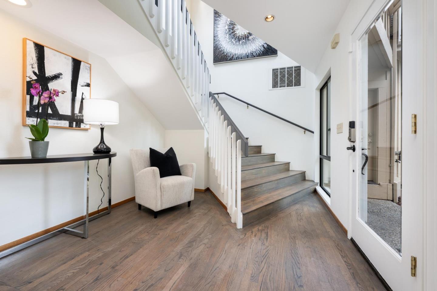 1236 Chula Vista DR