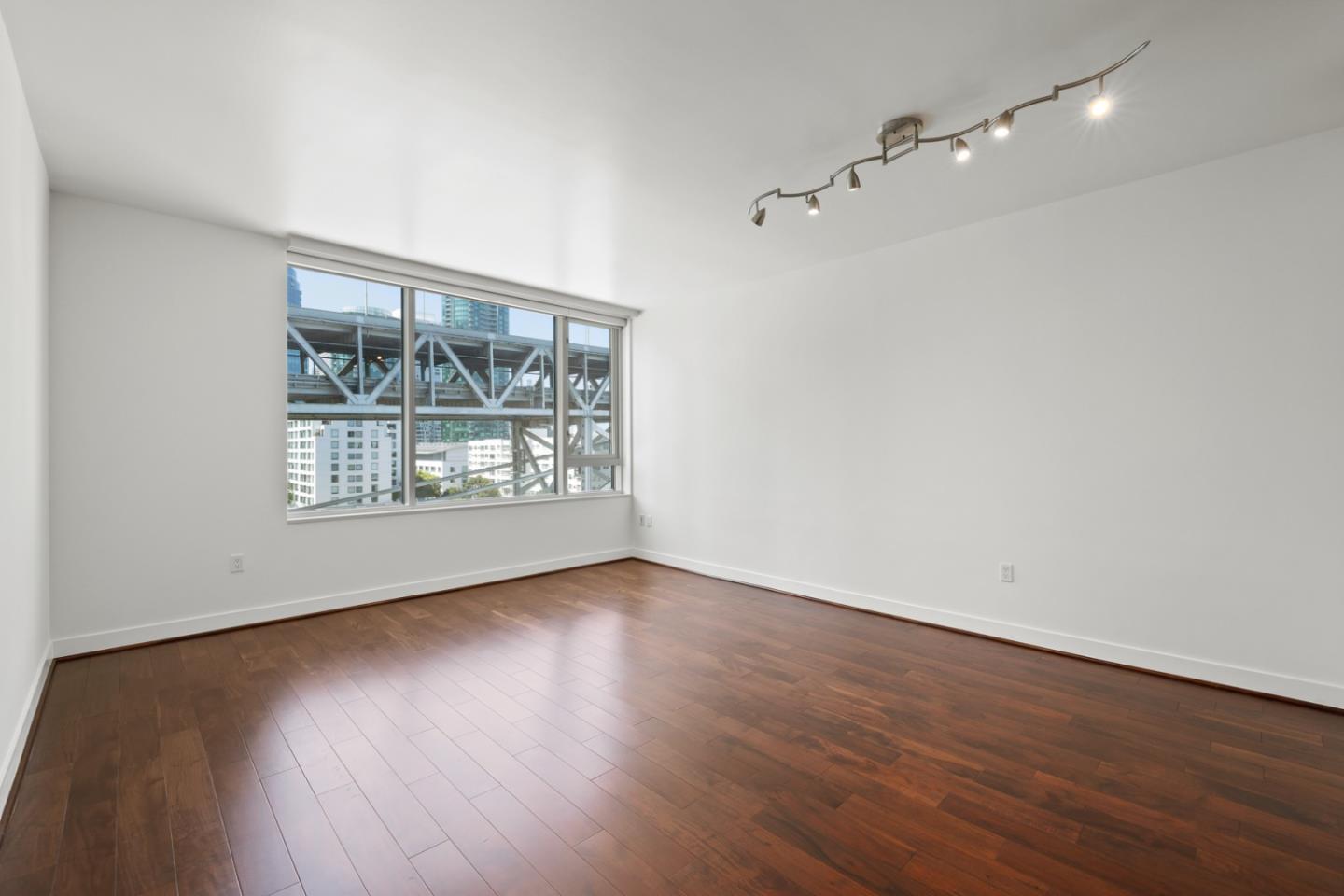 501 Beale ST 10E