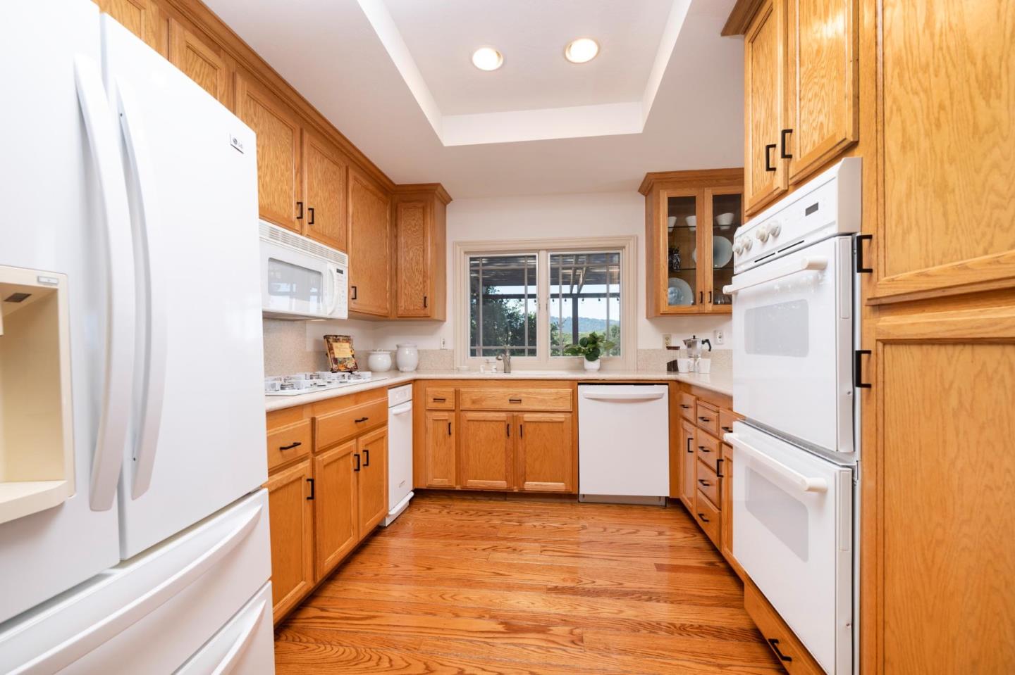 150 Crestview DR