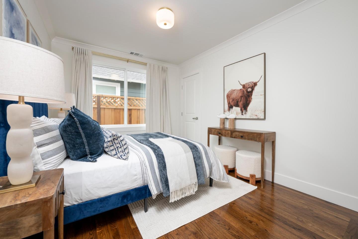 1144 Hawthorne Drive