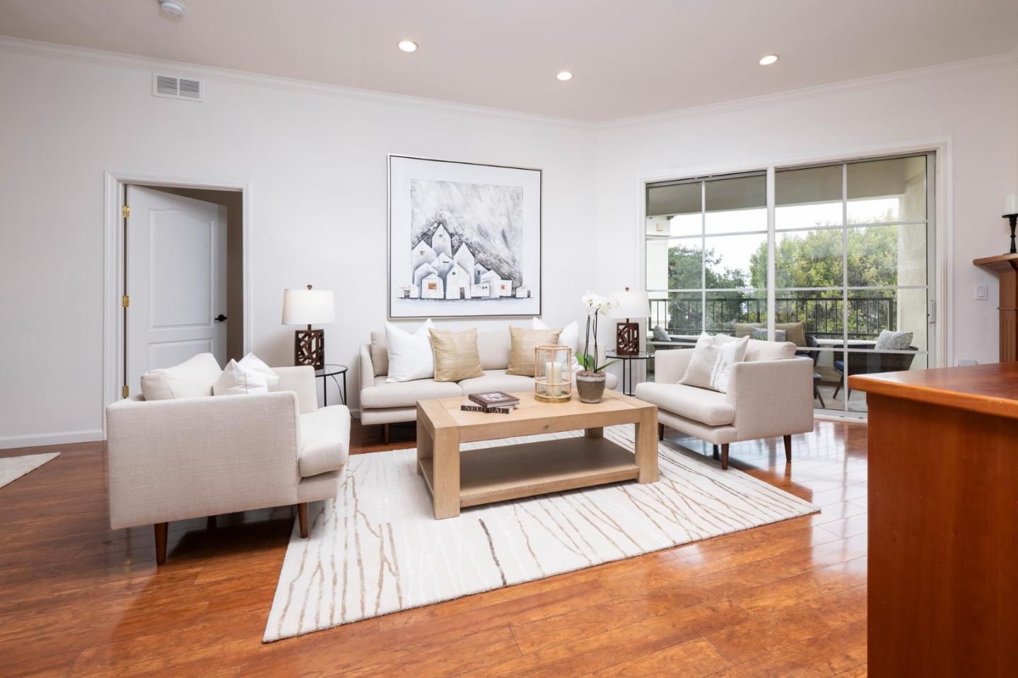 111 Saint Matthews Avenue 402