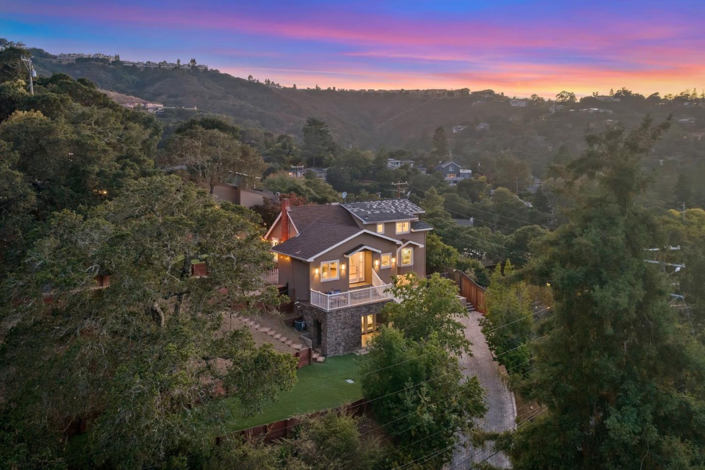 103 Winding WAY