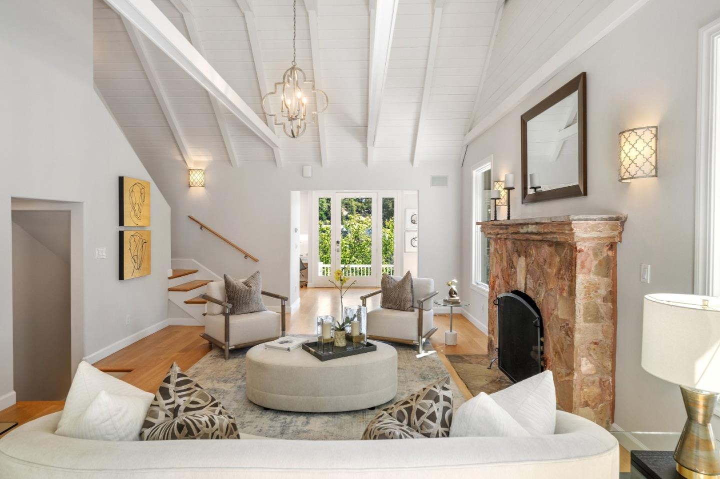 103 Winding WAY