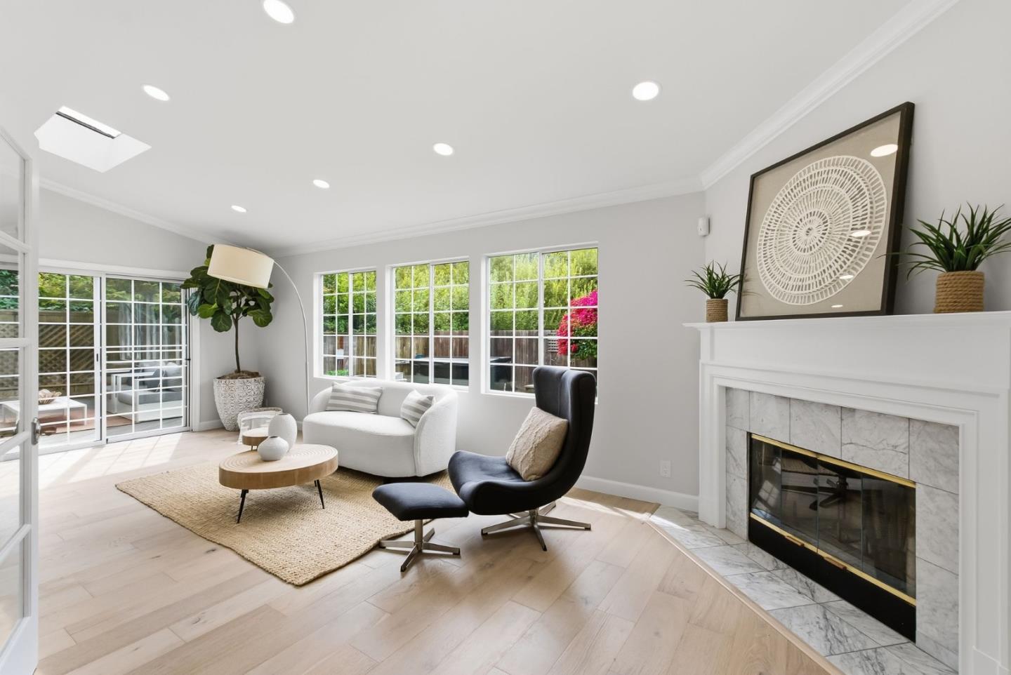 1384 Peralta RD