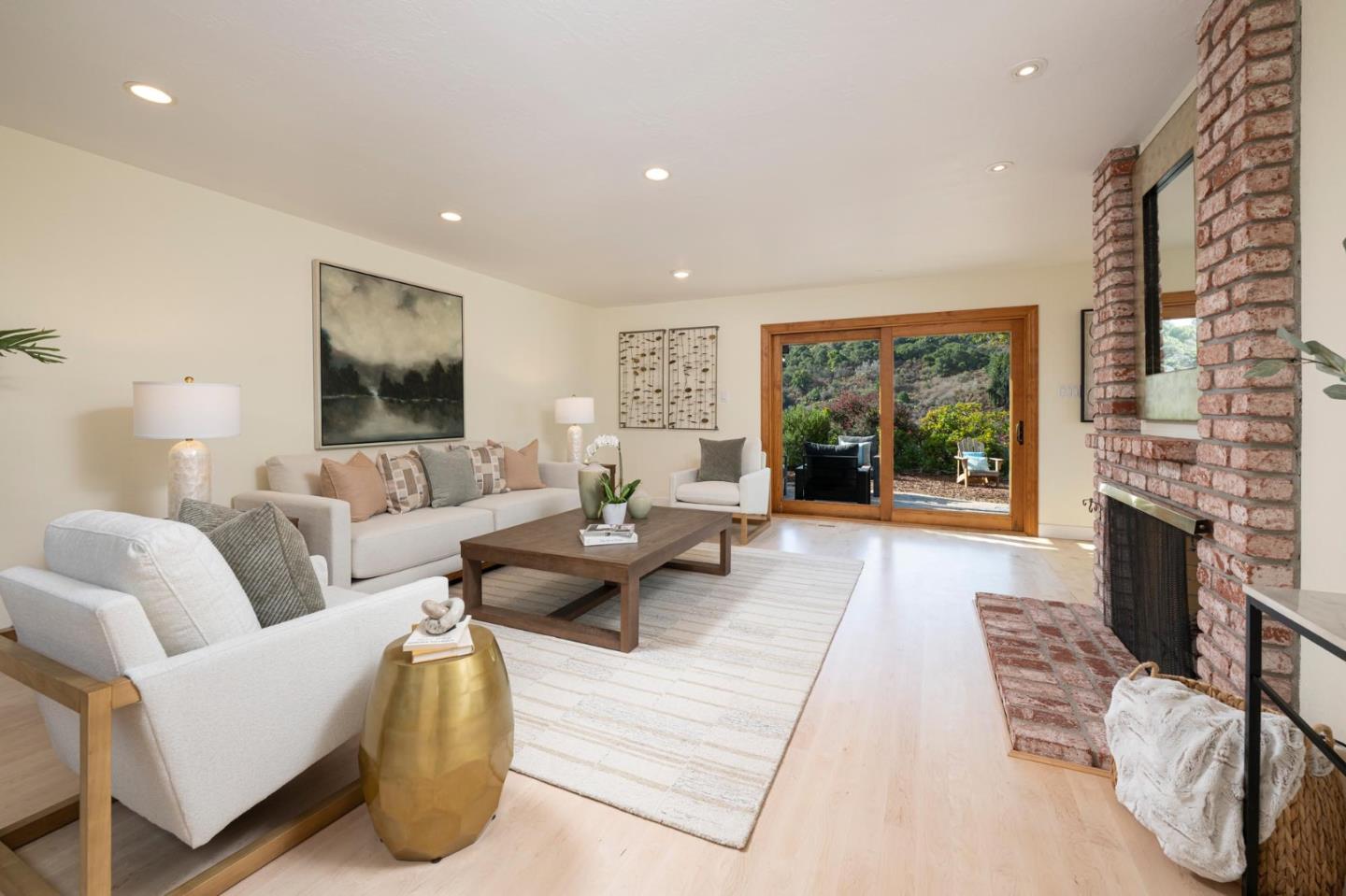 2318 Hastings DR