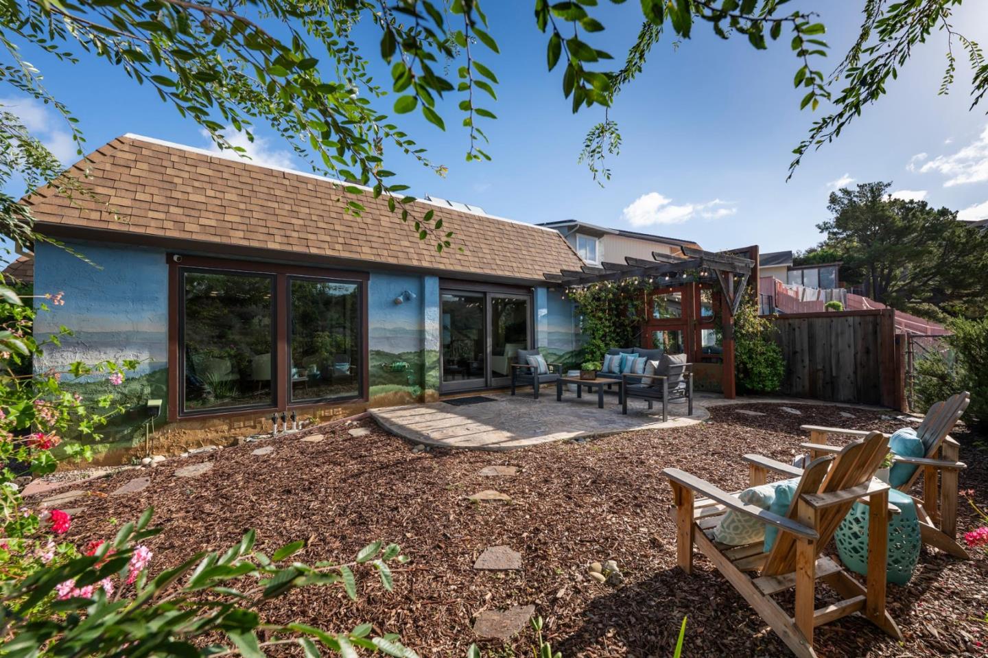 2318 Hastings DR