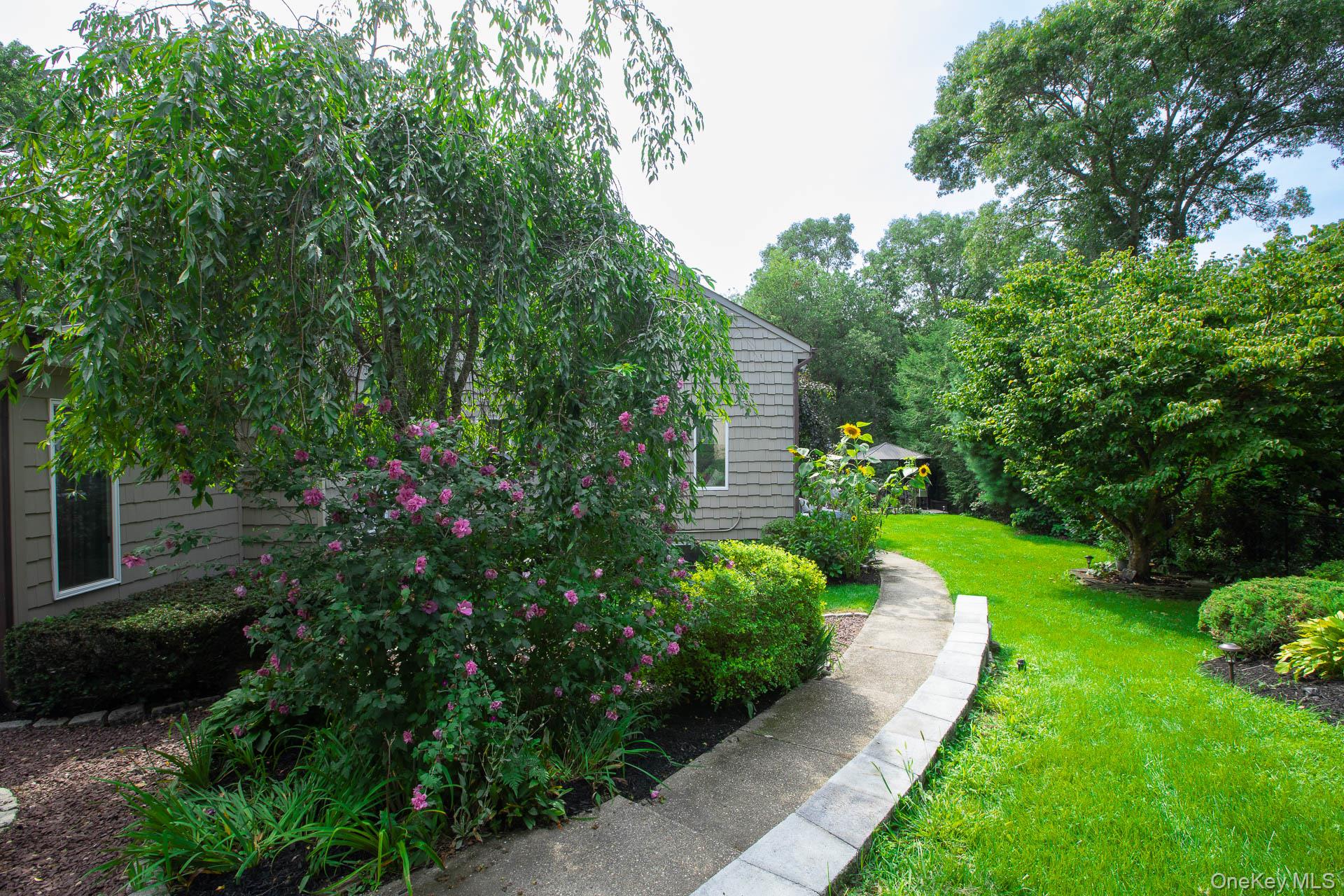 30 Long Pond Road
