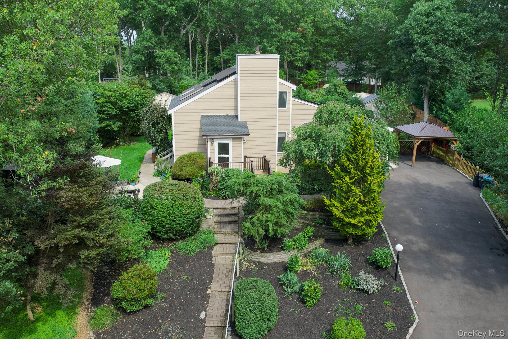 30 Long Pond Road