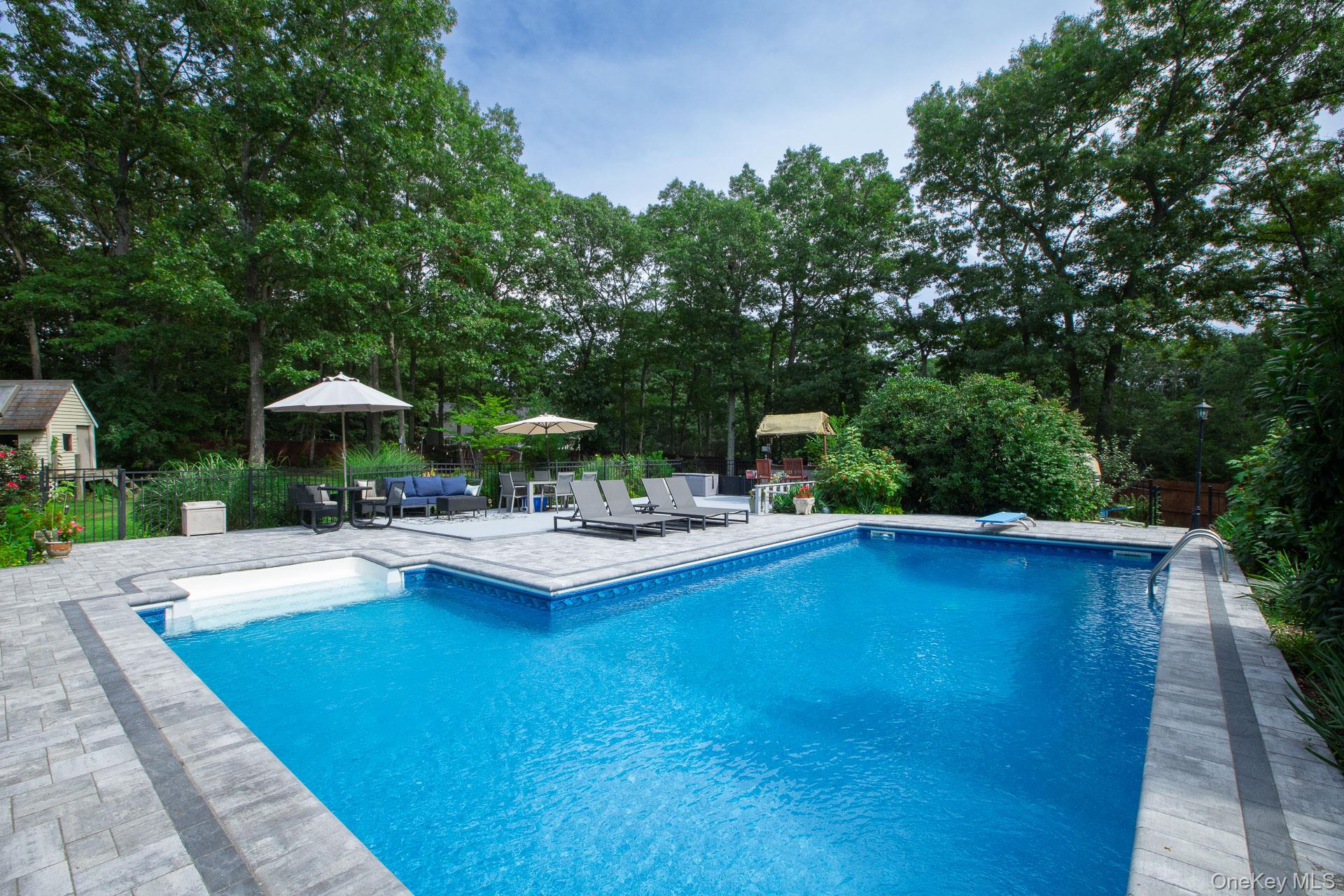 30 Long Pond Road