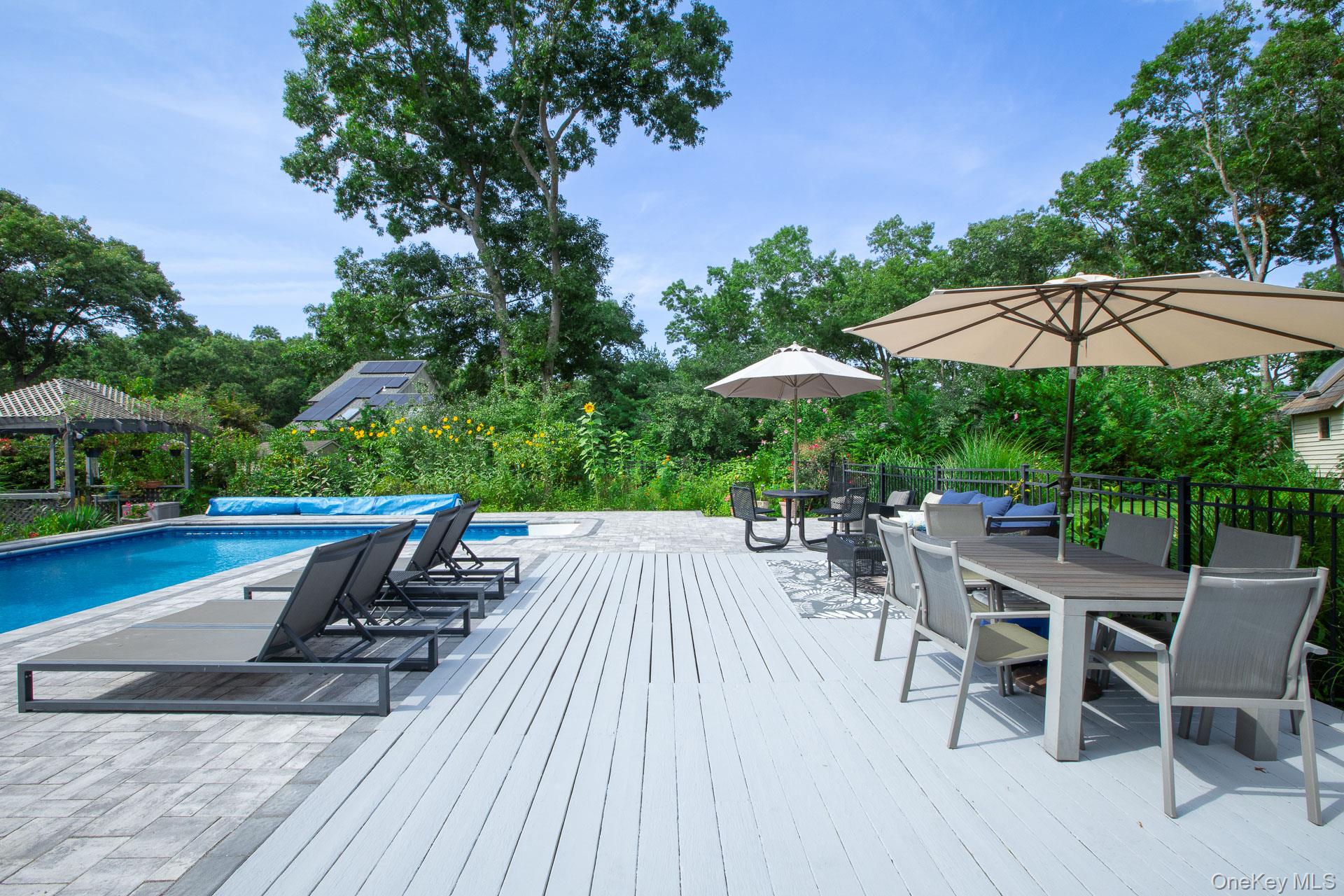 30 Long Pond Road