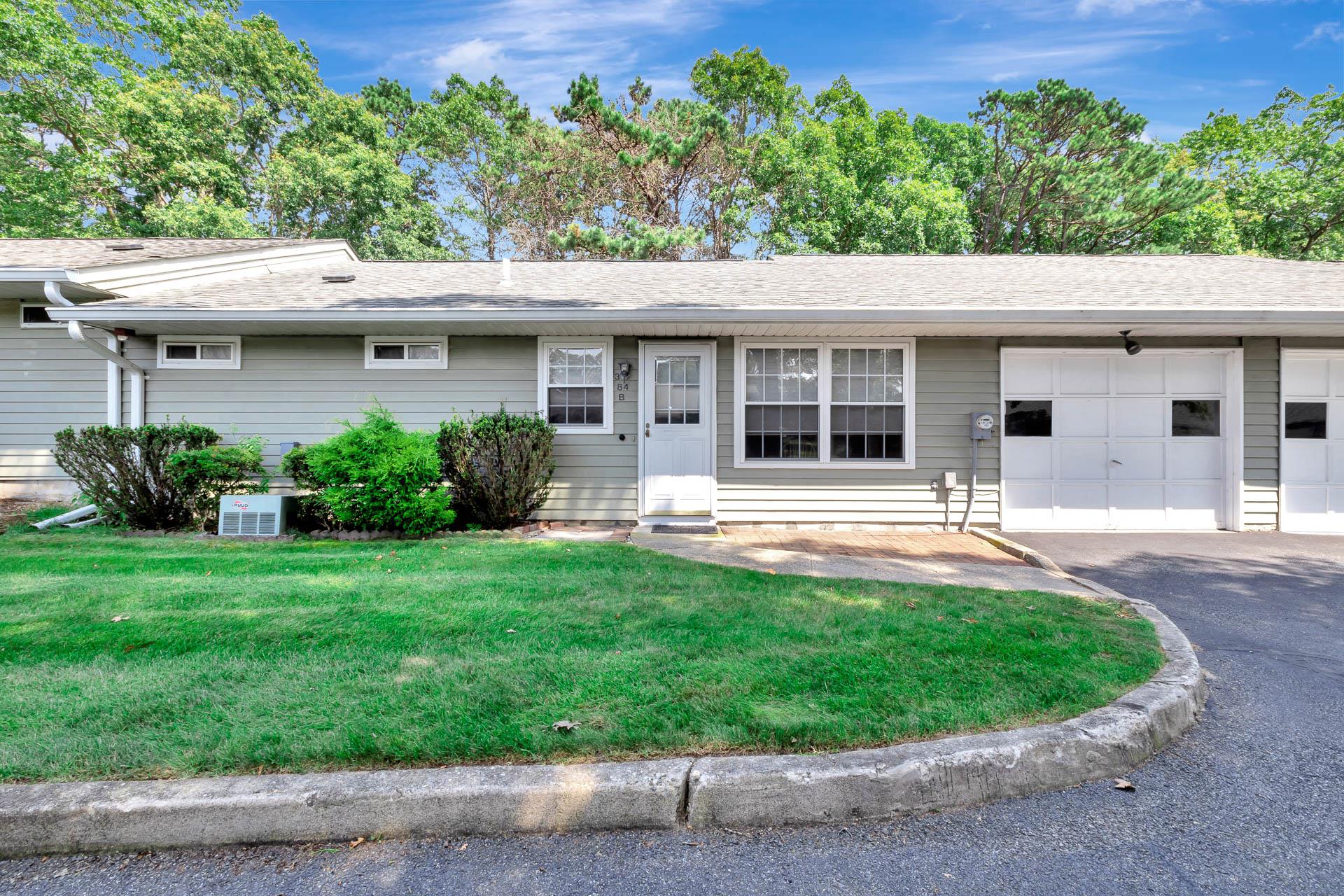 384 Woodbridge Drive Unit: B