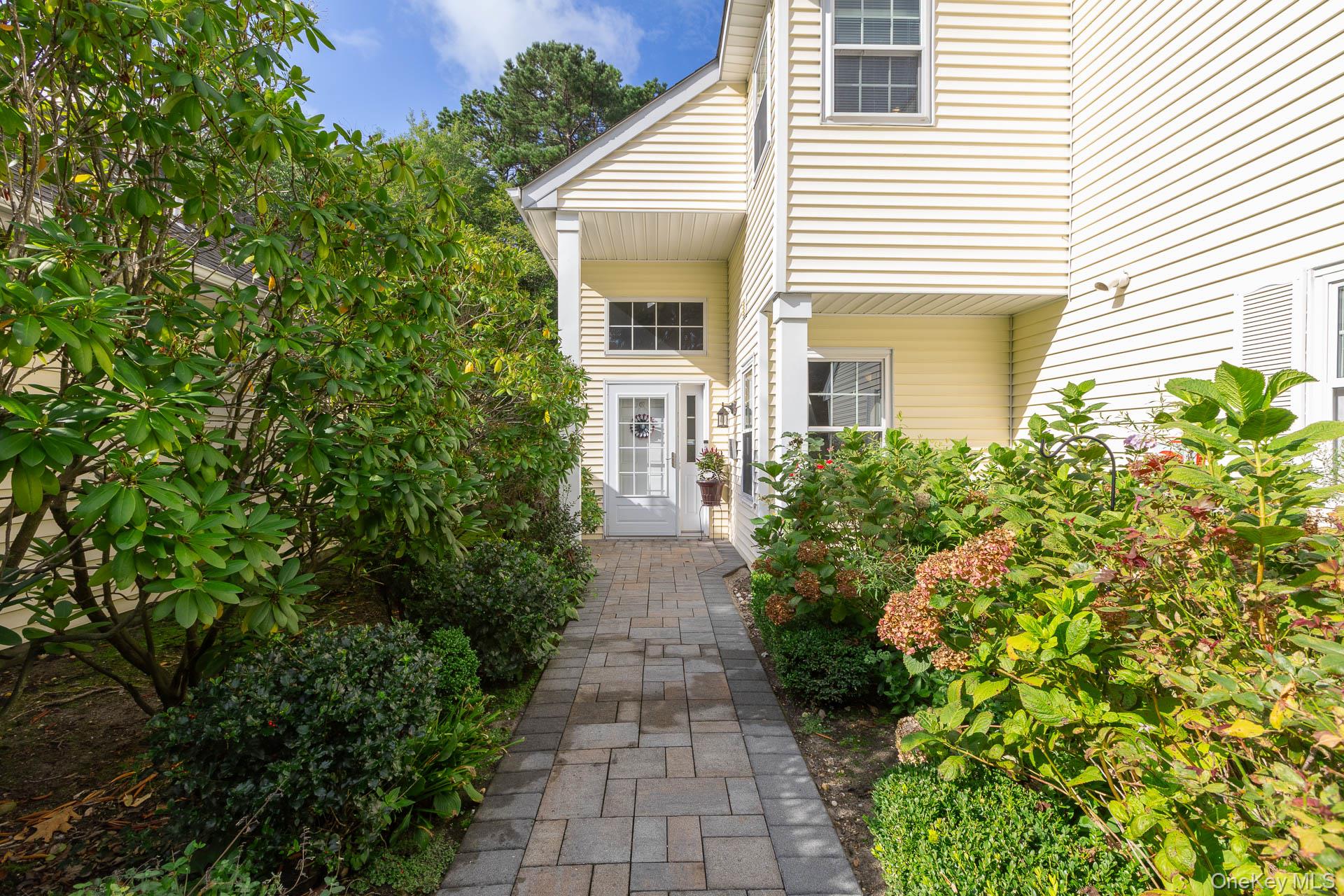 15 Cloister Lane