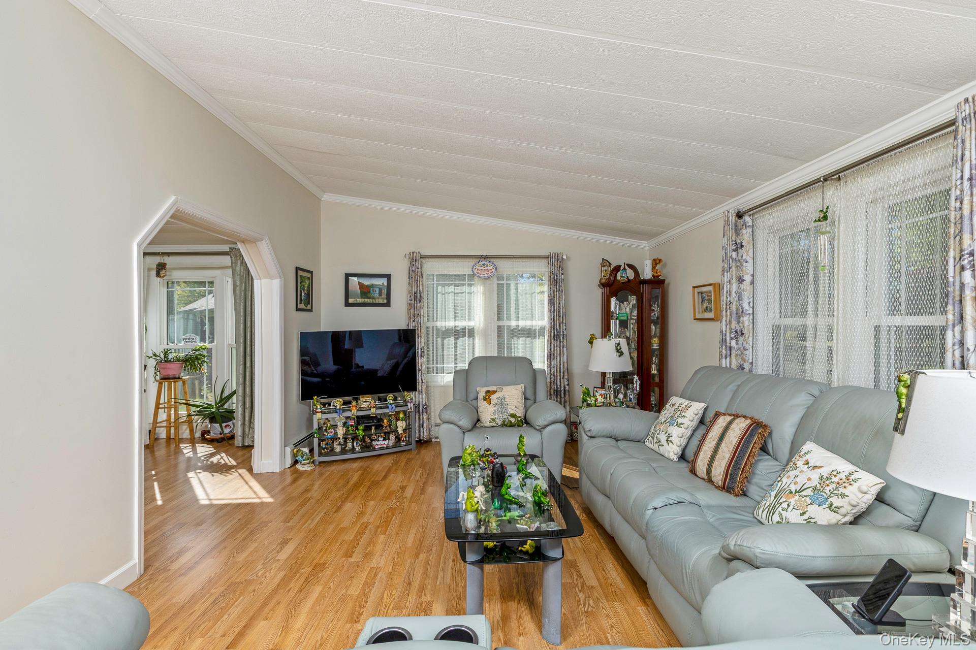1407 Middle Road Unit: 83