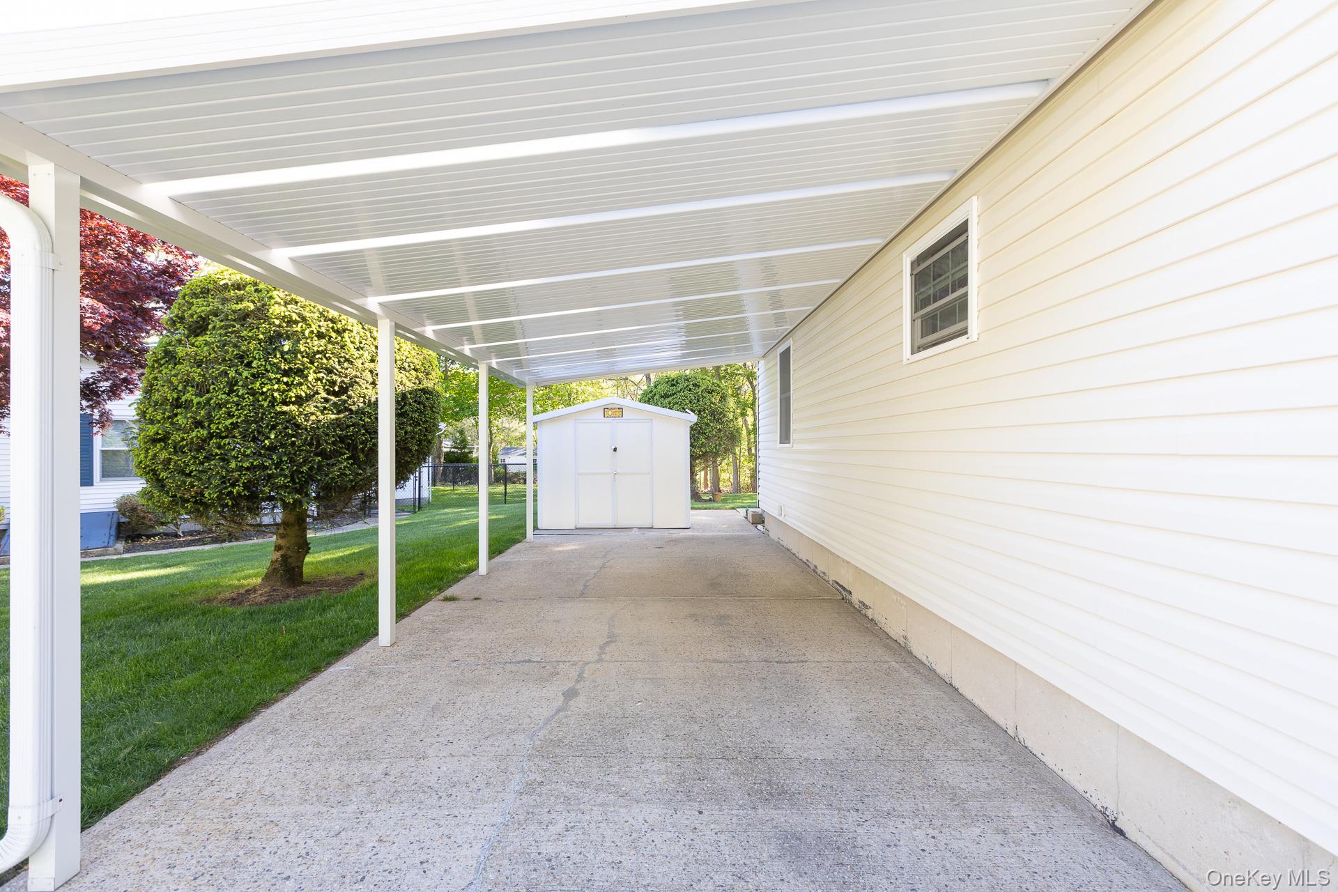 1407 Middle Road Unit: 83