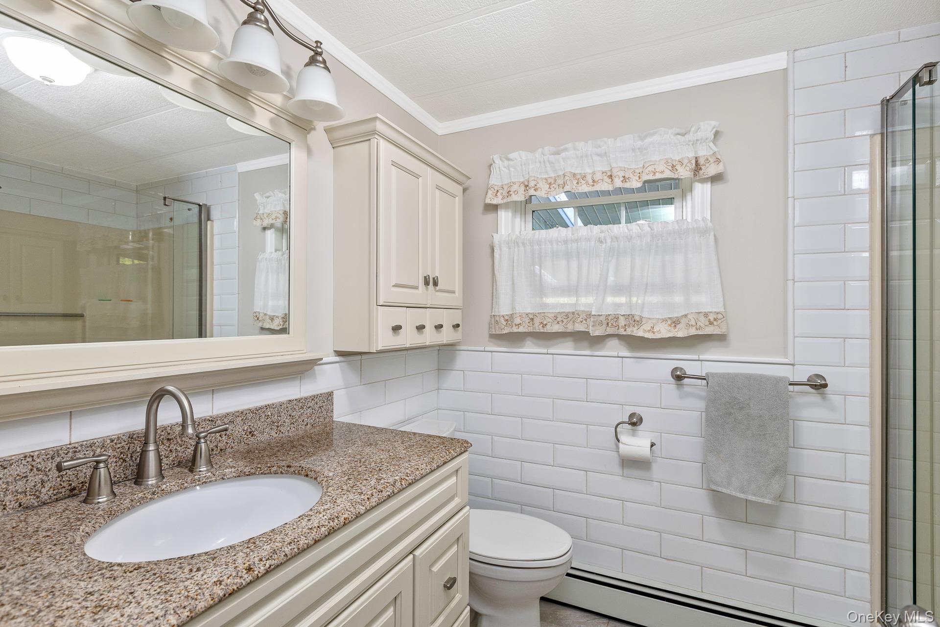 1407 Middle Road Unit: 83