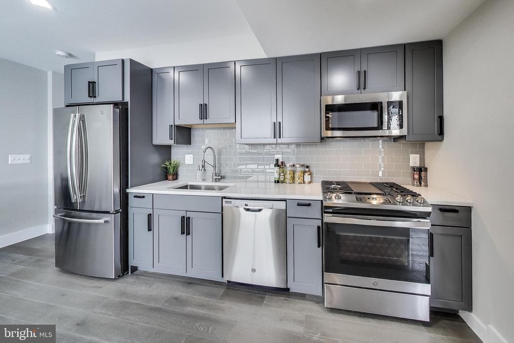 1028 BLADENSBURG ROAD NE Unit: 54