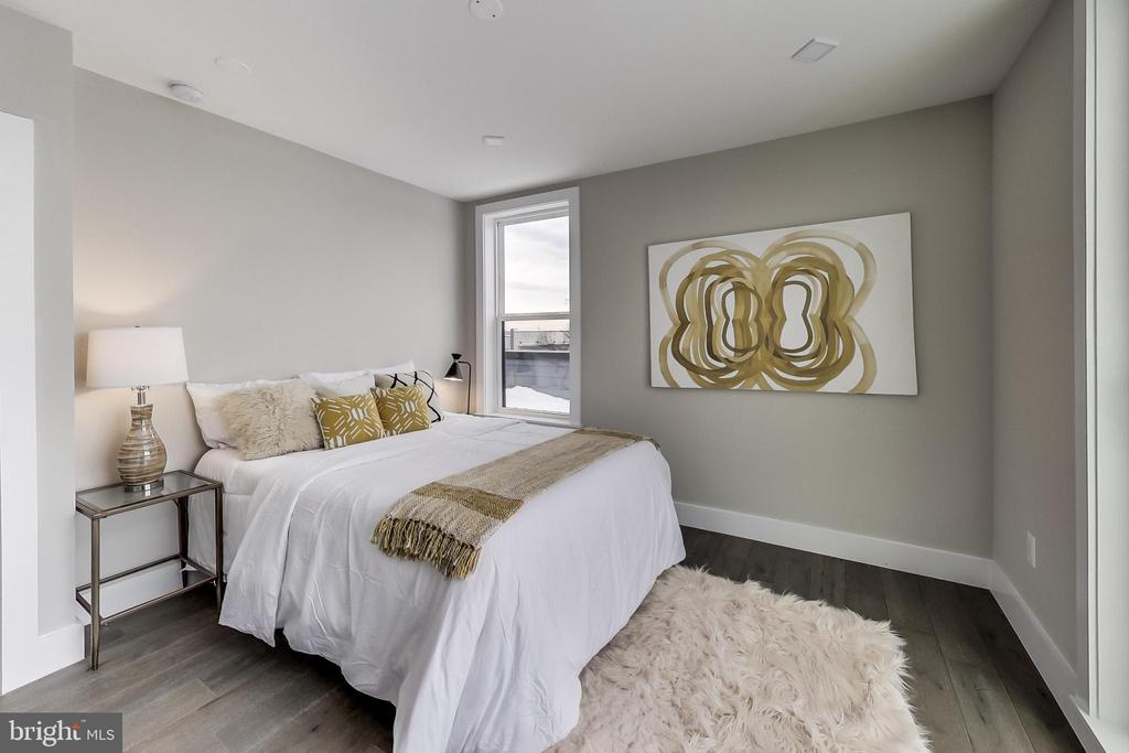 1028 BLADENSBURG ROAD NE Unit: 54