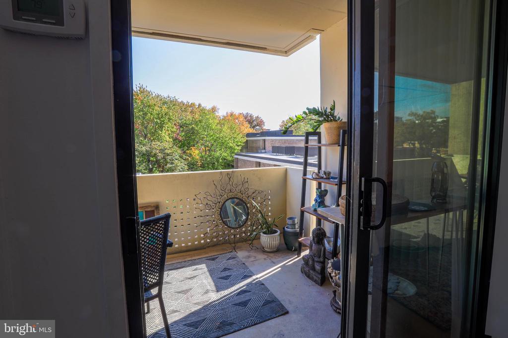 429 N ST SW Unit: S-201