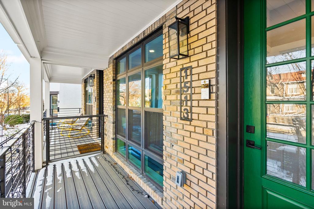 1513 A STREET NE Unit: 1
