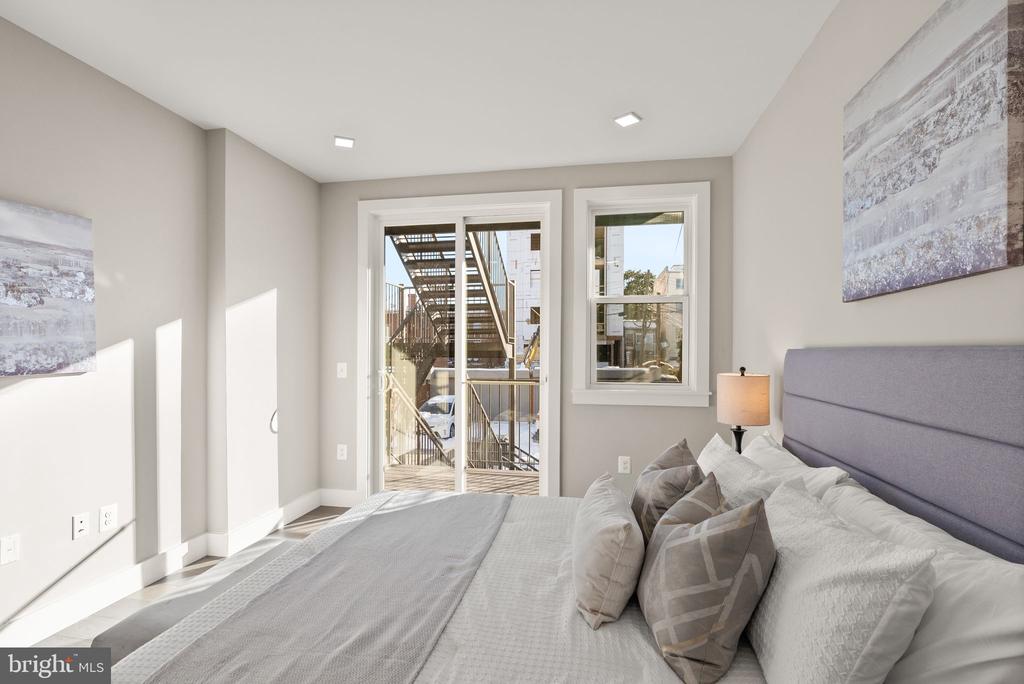 1513 A STREET NE Unit: 1