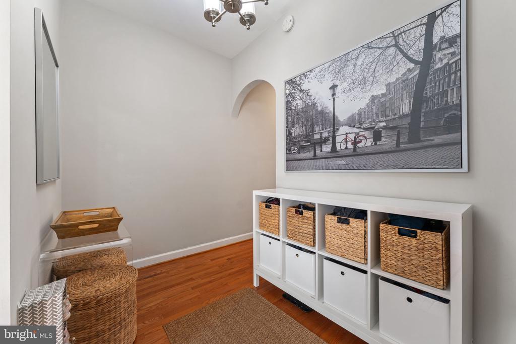1523 PARK ROAD NW Unit: 102