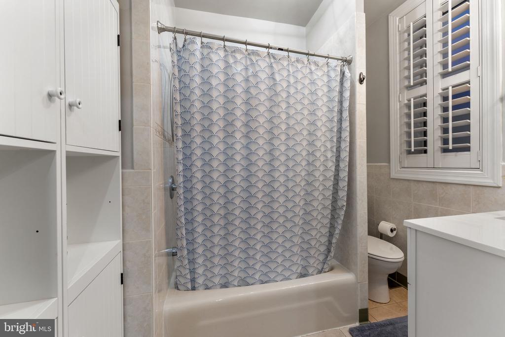1523 PARK ROAD NW Unit: 102
