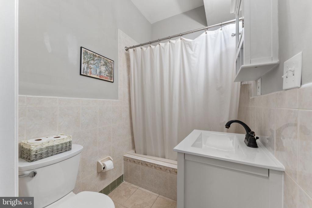 1523 PARK ROAD NW Unit: 102