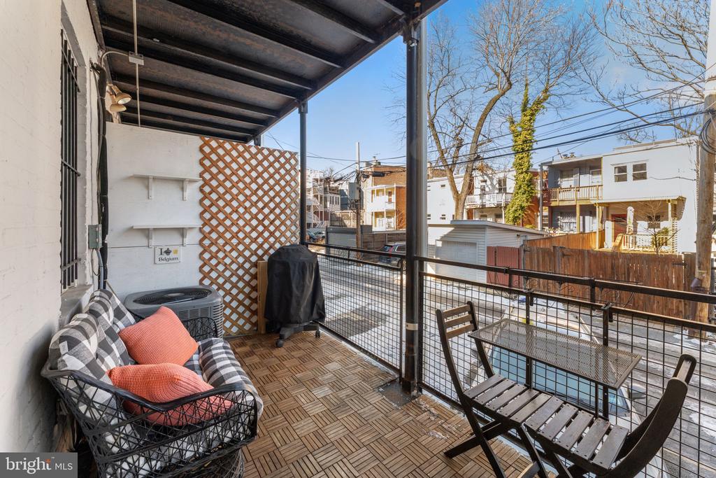 1523 PARK ROAD NW Unit: 102