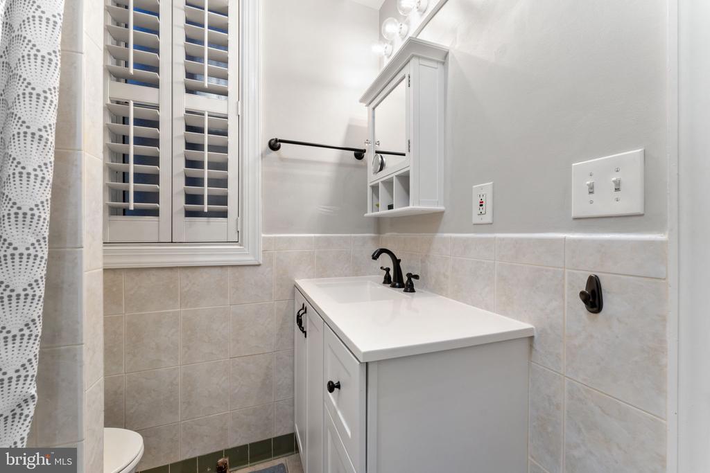 1523 PARK ROAD NW Unit: 102