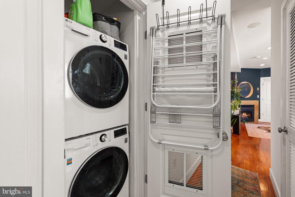 1718 1ST STREET NW Unit: 3