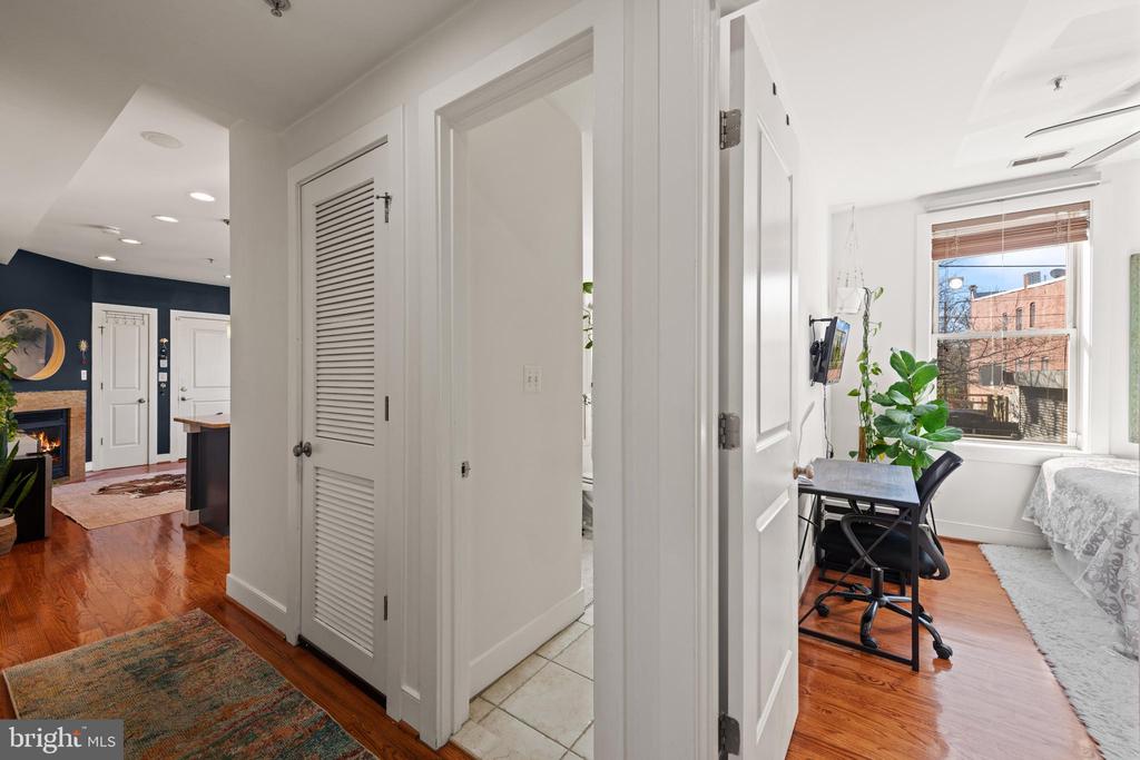 1718 1ST STREET NW Unit: 3