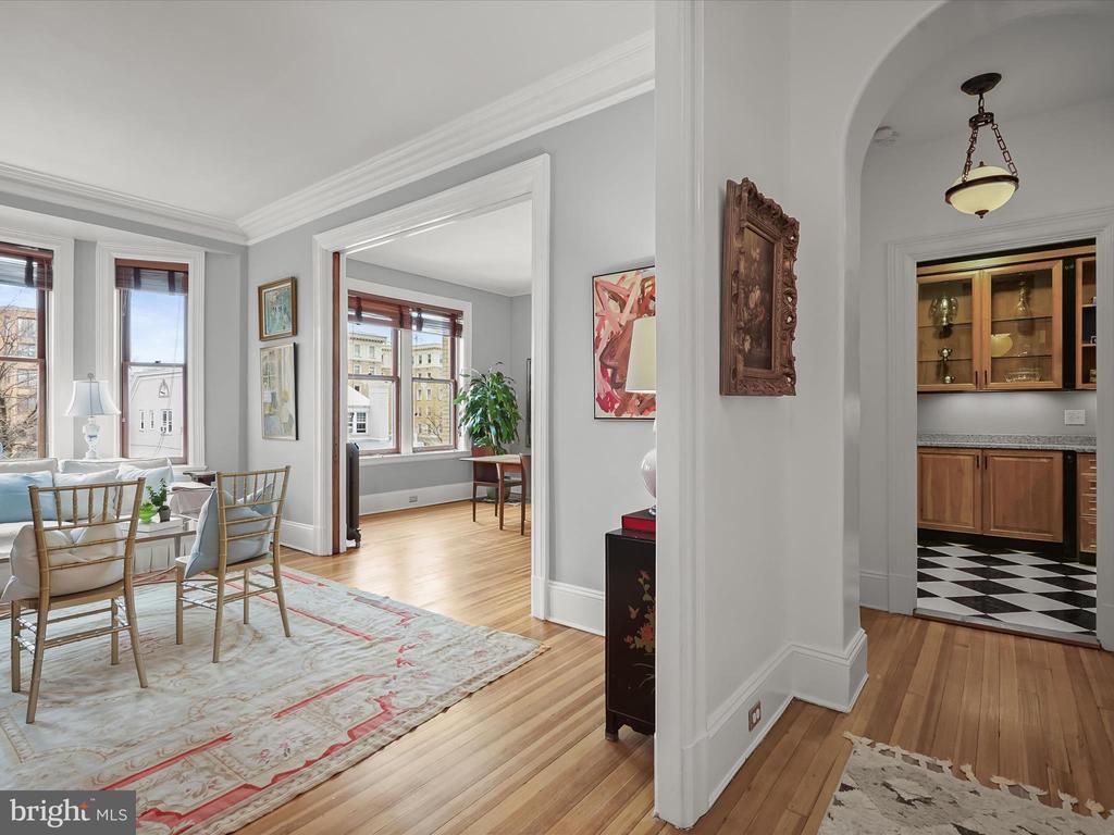 2220 20TH STREET NW Unit: 46