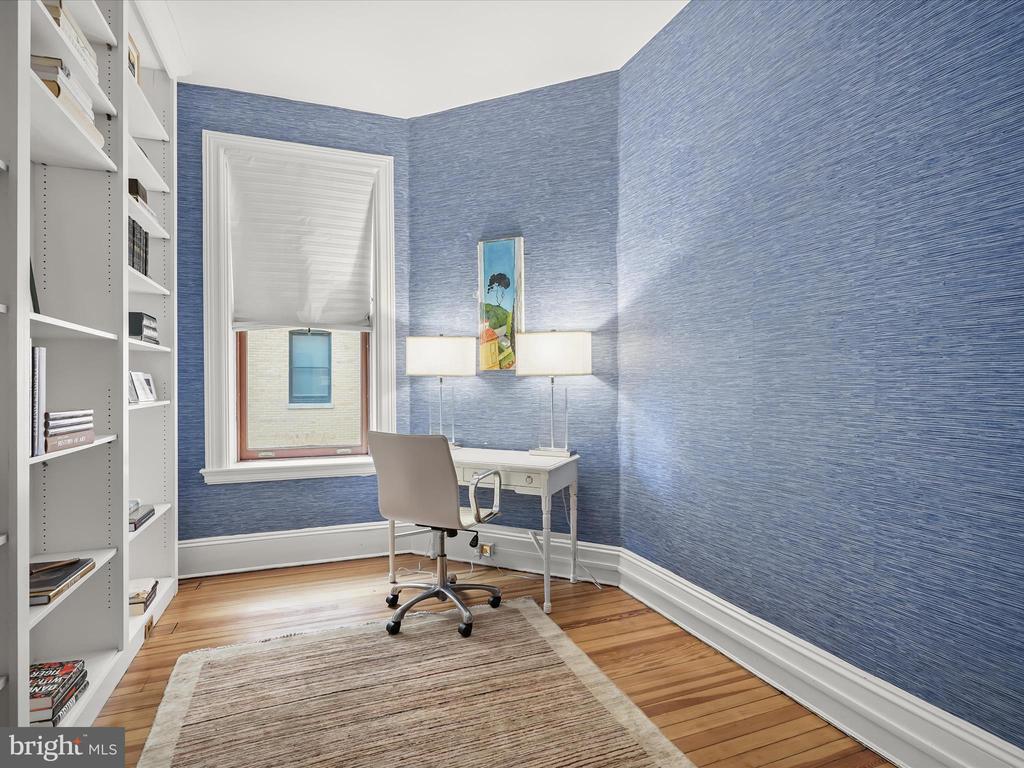 2220 20TH STREET NW Unit: 46