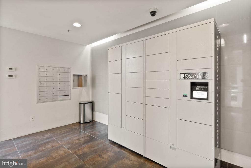 5885 COLORADO AVENUE NW Unit: 203