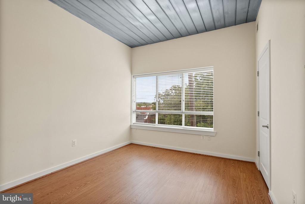 5885 COLORADO AVENUE NW Unit: 203