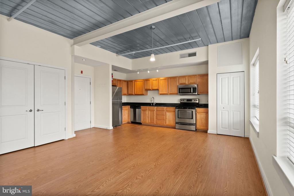 5885 COLORADO AVENUE NW Unit: 203