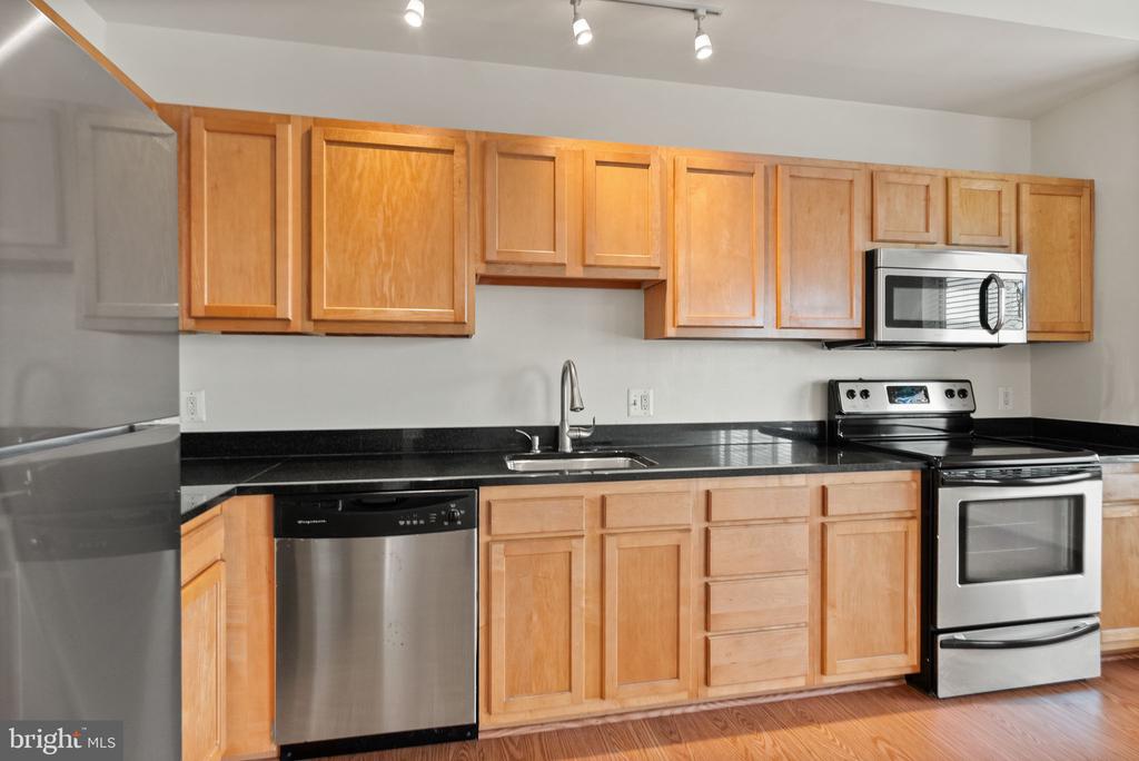 5885 COLORADO AVENUE NW Unit: 203