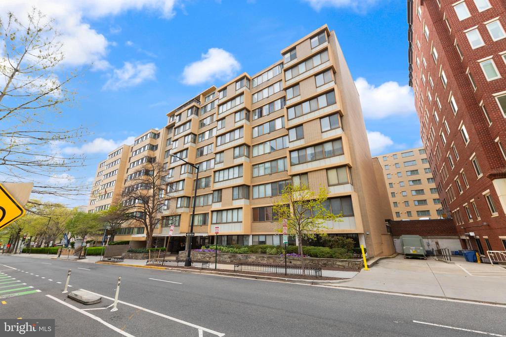 522 21ST STREET NW Unit: 210