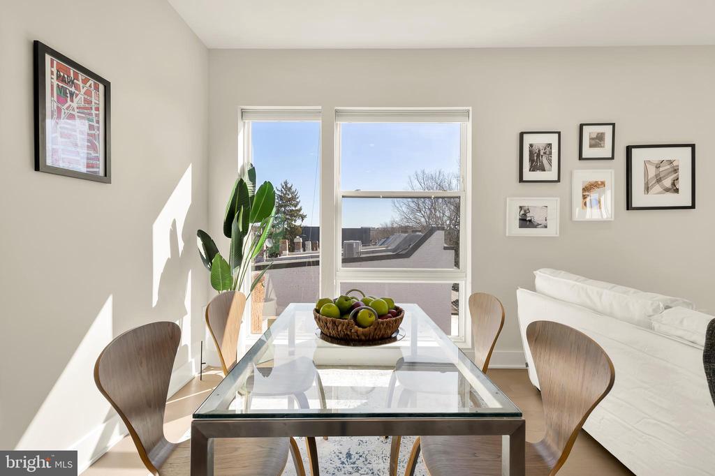653 IRVING STREET NW Unit: 8
